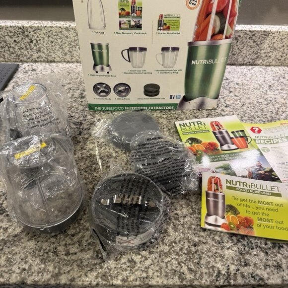 NutriBullet Magic Bullet NB-101B Replacement Parts- Blade Cups Lids Recipe Book - Picture 2 of 16